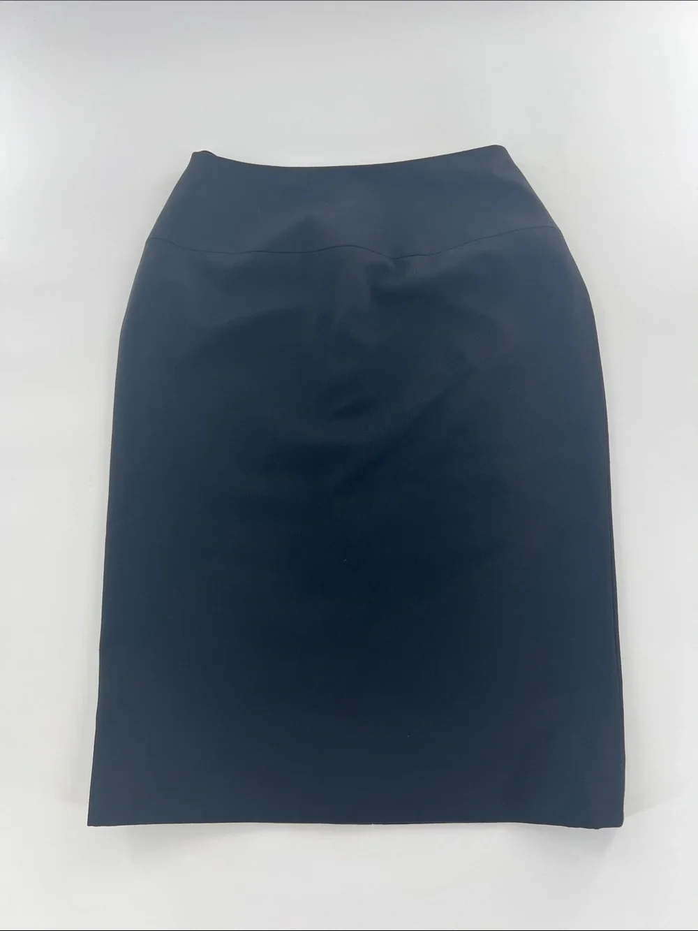 Vintage CHANEL Sleek Pencil Skirt Classic timeless Chic refined staple capsule S